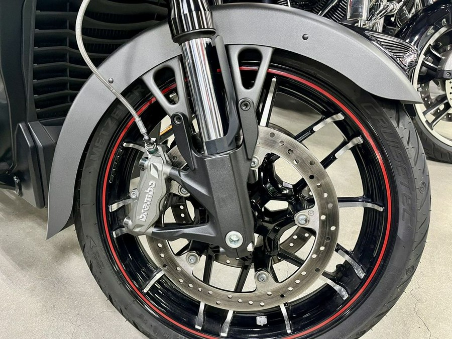 2023 Indian Motorcycle® Challenger® Dark Horse® Titanium Smoke