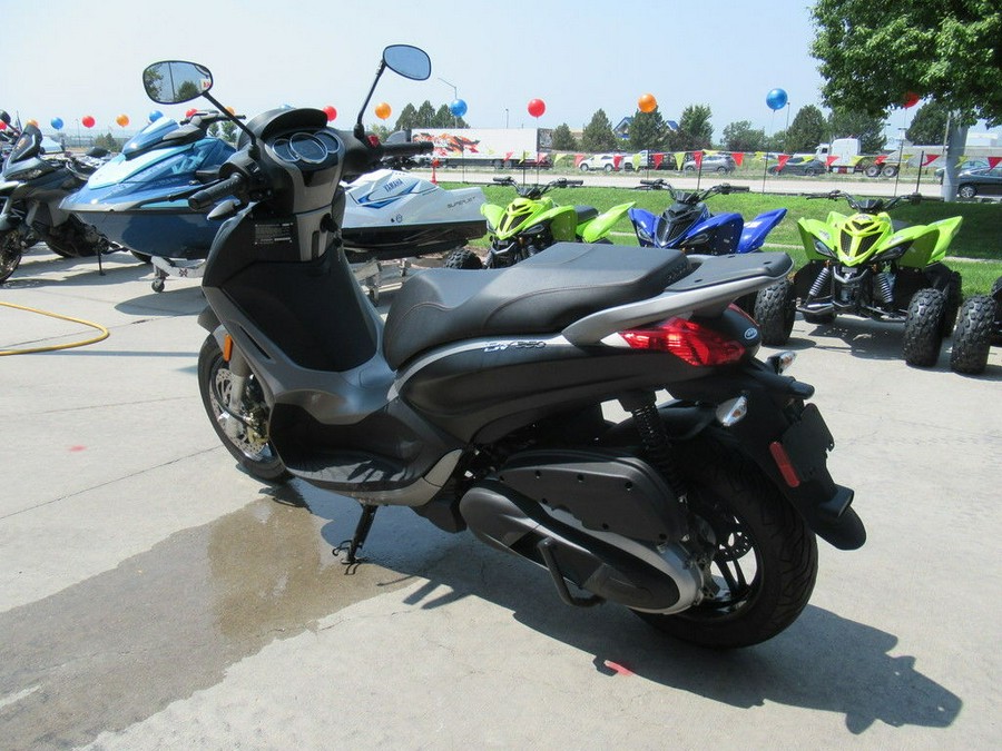 2015 Piaggio BV 350