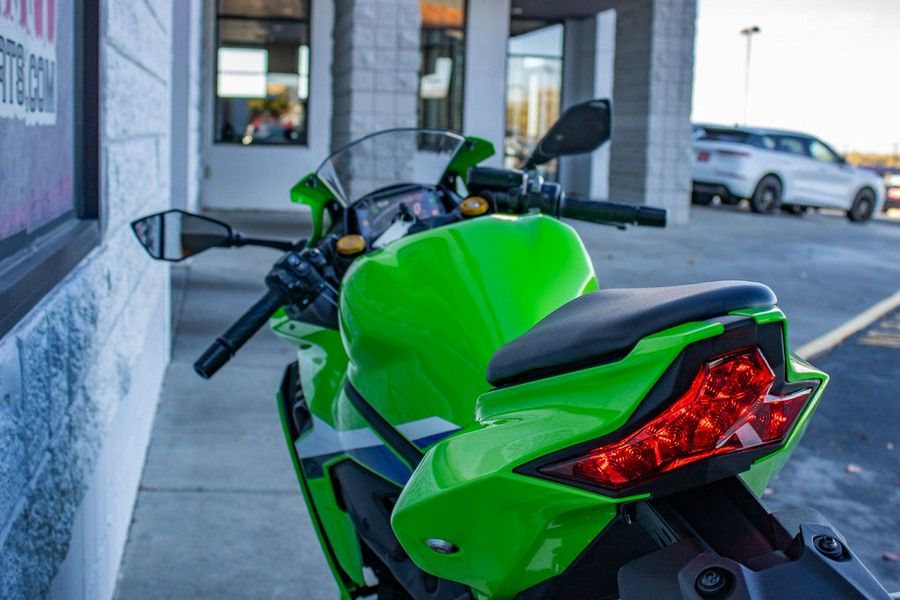 2026 Kawasaki Ninja® ZX™-4RR ABS