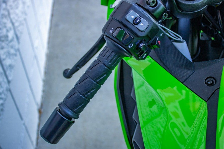 2026 Kawasaki Ninja® ZX™-4RR ABS