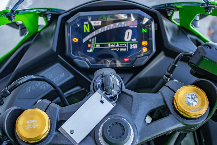 2026 Kawasaki Ninja® ZX™-4RR ABS