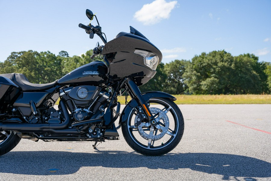 New 2025 Harley-Davidson Road Glide FLTRX Motorcycle For Sale In Florence, SC