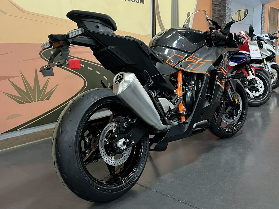 2026 KTM 990 RC R