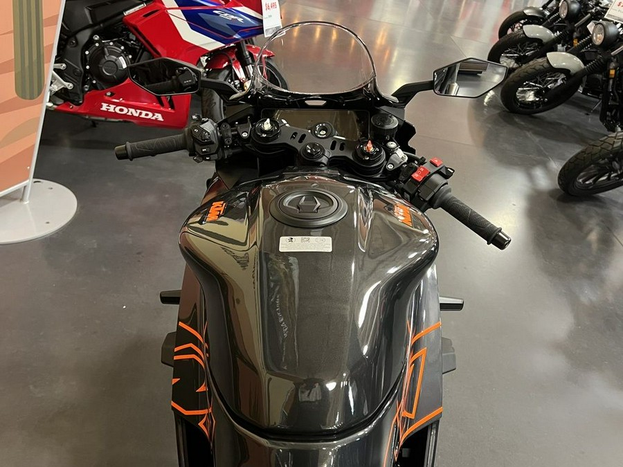 2026 KTM 990 RC R
