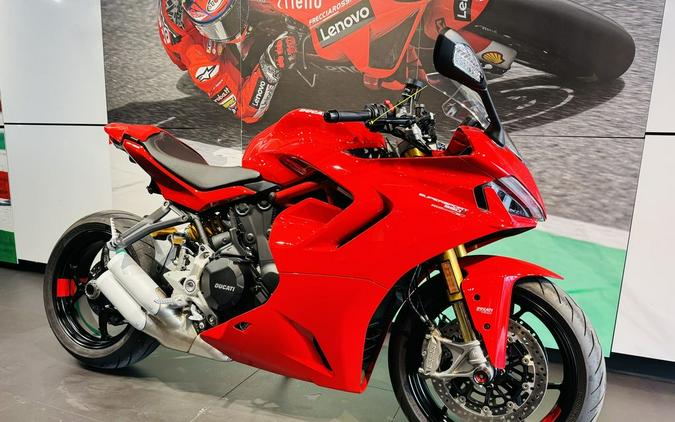 2024 Ducati Supersport 950 S Red