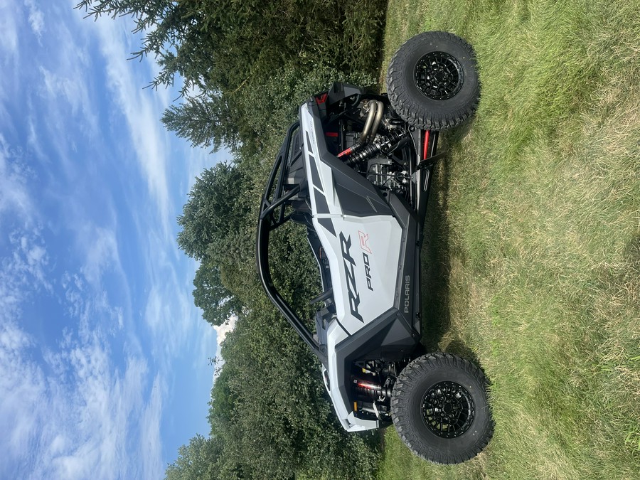 2026 Polaris RZR Pro R Ultimate