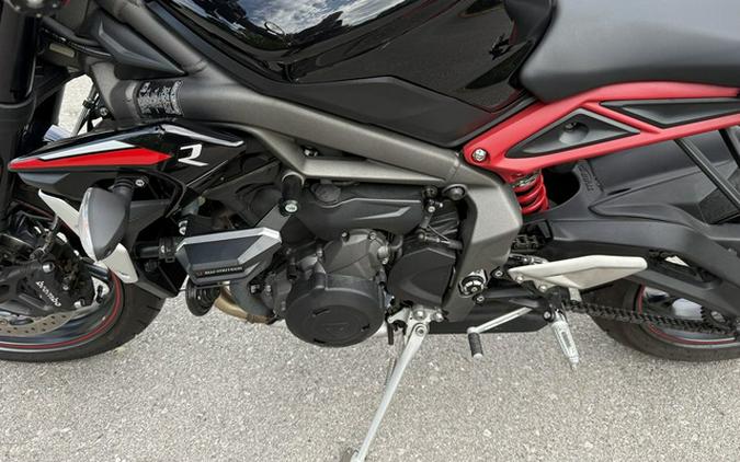 2020 Triumph Street Triple R Sapphire Black