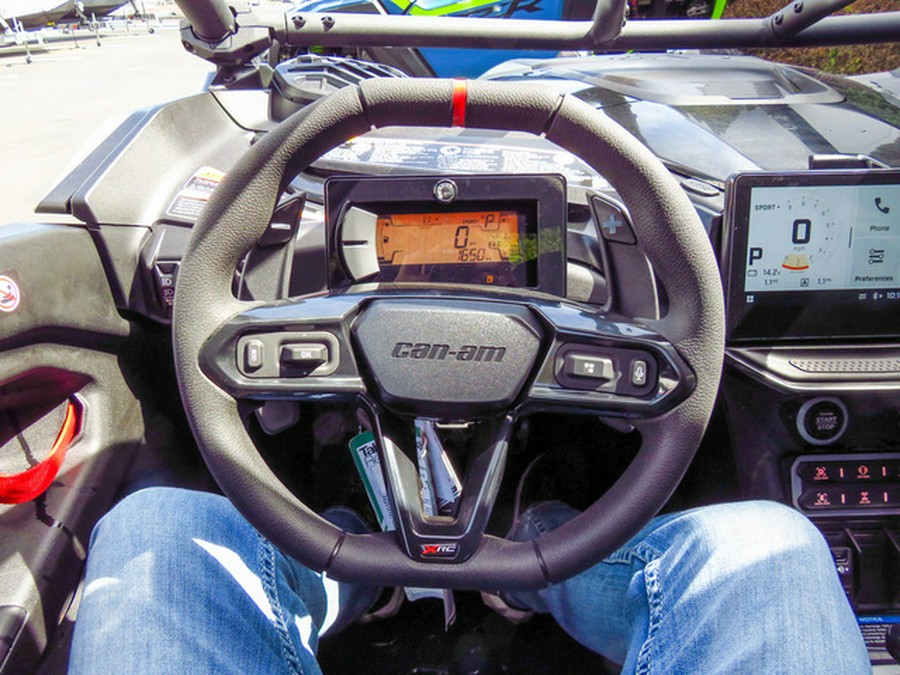 2027 Can-Am Maverick R X Rc