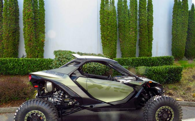2027 Can-Am Maverick R X Rc