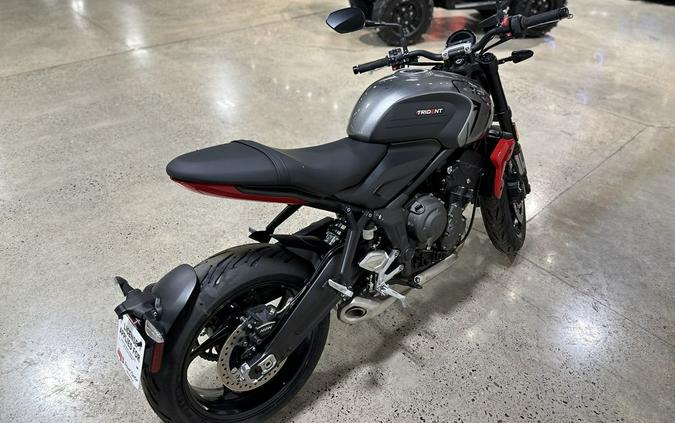 2023 Triumph Trident 660 Silver Ice Diablo Red