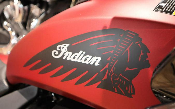 2024 Indian Motorcycle® Challenger® Dark Horse® w/PowerBand Audio Pkg Sunset Red Smoke