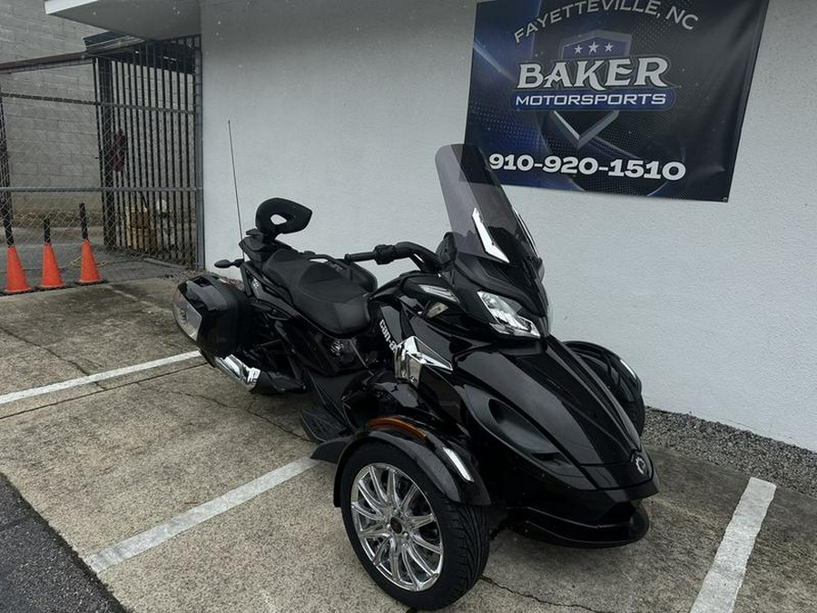 2013 Can-Am® Spyder® ST S