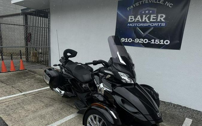 2013 Can-Am® Spyder® ST S