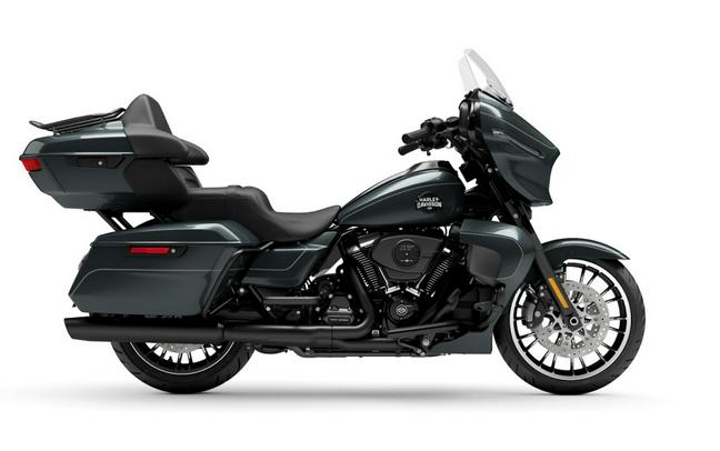 2026 Harley-Davidson Street Glide Limited FLHXL