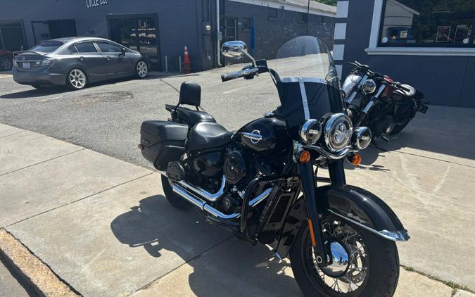 2018 Harley-Davidson Heritage Classic FLHC