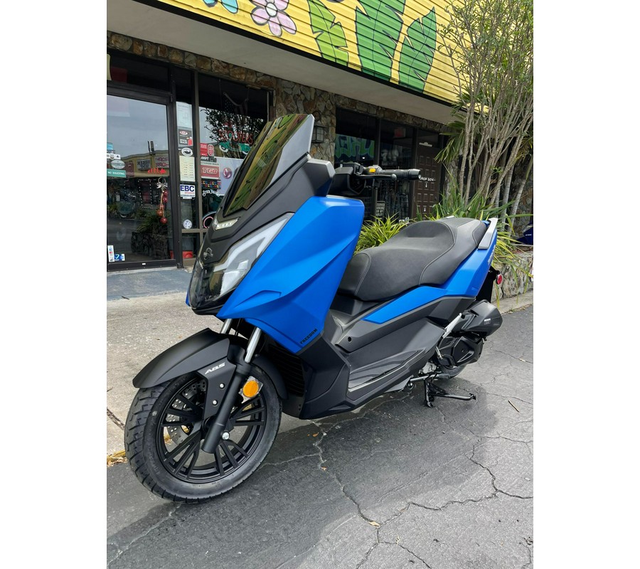 2024 Freedom Scooters Storm 150cc