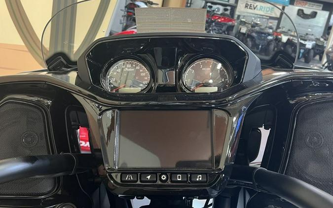 2025 Indian Motorcycle® Challenger® Dark Horse® Frost Silver Smoke