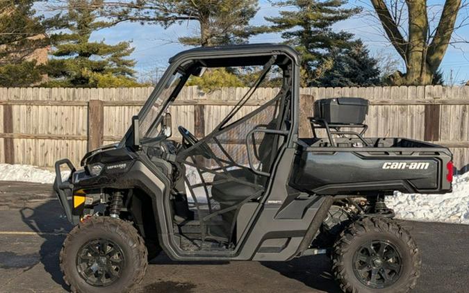 2025 Can-Am Defender XT HD10