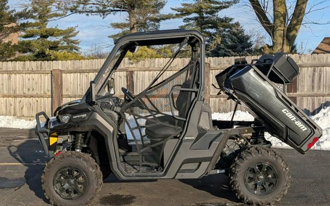 2025 Can-Am Defender XT HD10