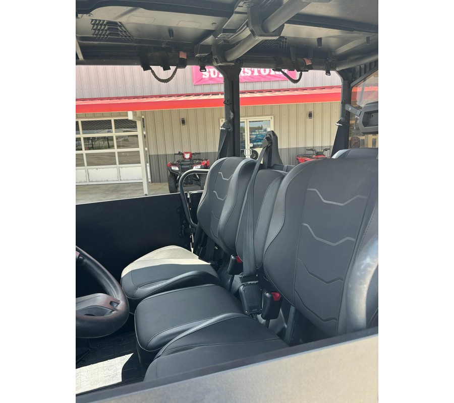 2025 Can-Am Defender MAX XT HD9