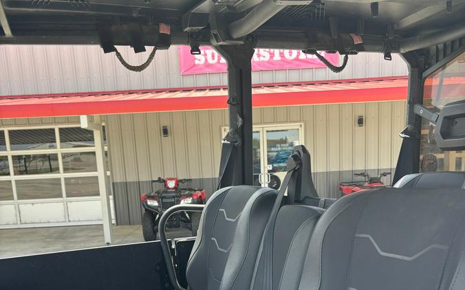 2025 Can-Am Defender MAX XT HD9