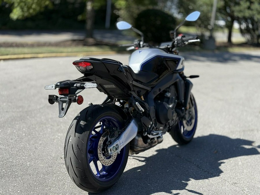2025 Yamaha MT 09 SP