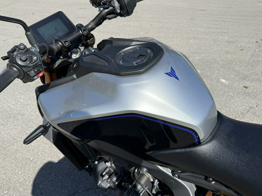 2025 Yamaha MT 09 SP