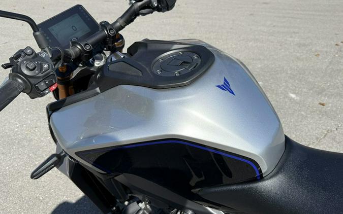 2025 Yamaha MT 09 SP