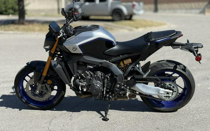 2025 Yamaha MT 09 SP
