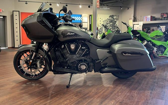 2023 Indian Motorcycle® Challenger® Dark Horse® Titanium Smoke