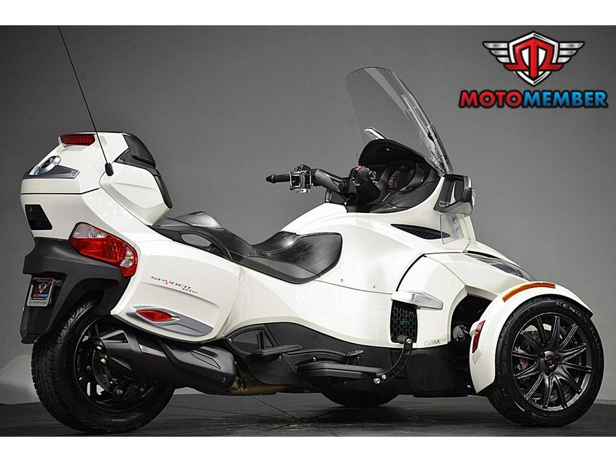 2014 Can-Am SPYDER RT S