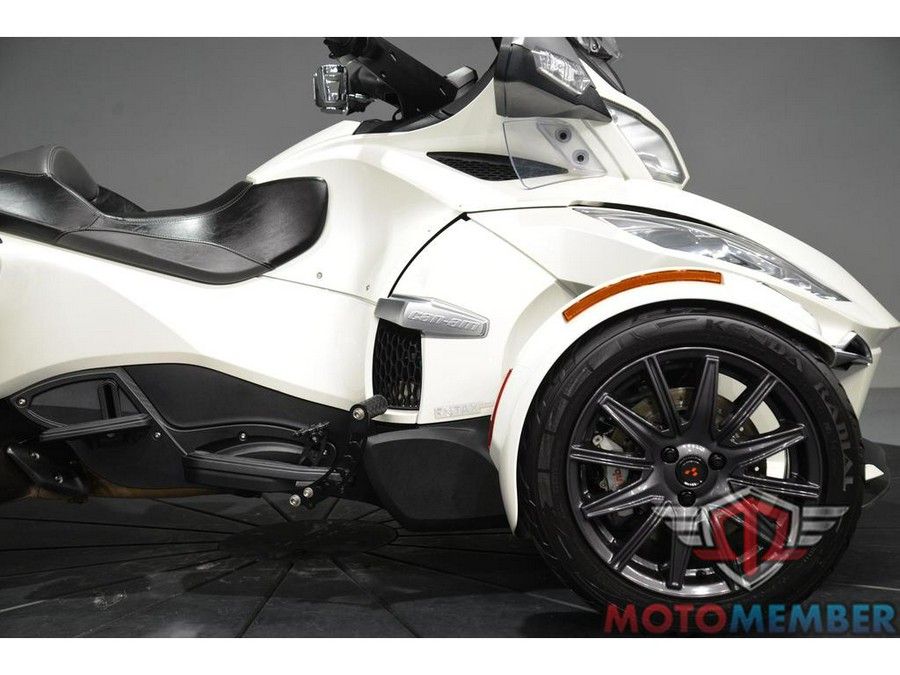 2014 Can-Am SPYDER RT S