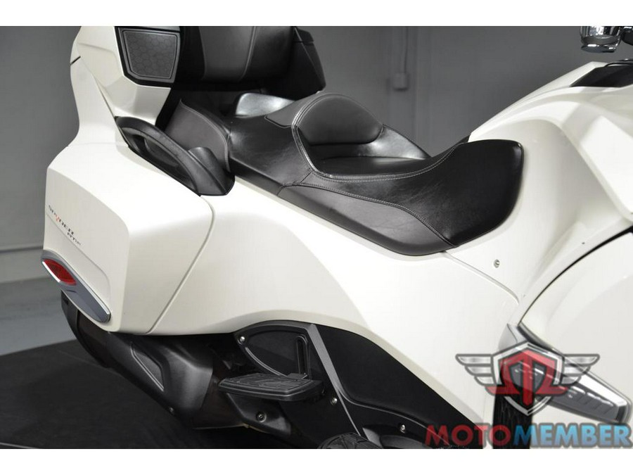 2014 Can-Am SPYDER RT S
