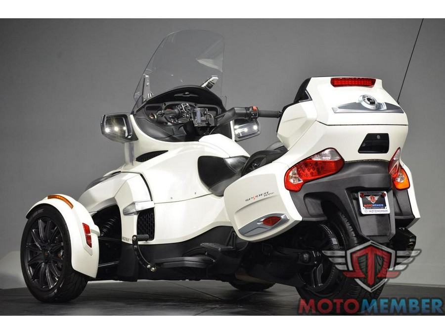 2014 Can-Am SPYDER RT S