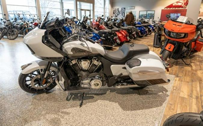 2024 Indian Motorcycle® Challenger® Limited with PowerBand Audio Package Ghost White Metallic