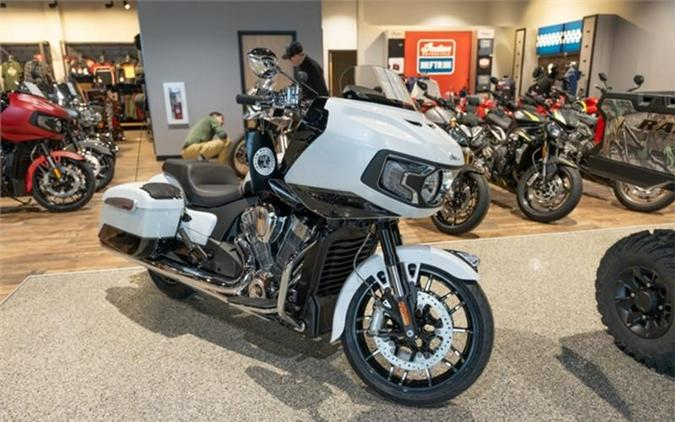 2024 Indian Motorcycle® Challenger® Limited with PowerBand Audio Package Ghost White Metallic