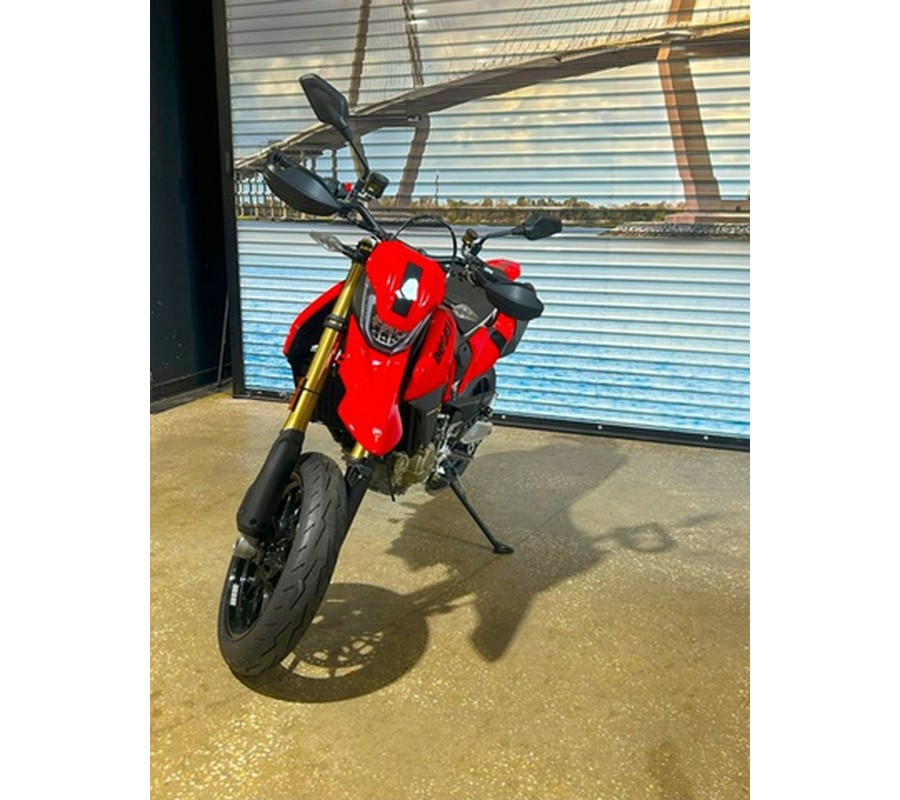 2025 Ducati Hypermotard 698 Mono Ducati Red