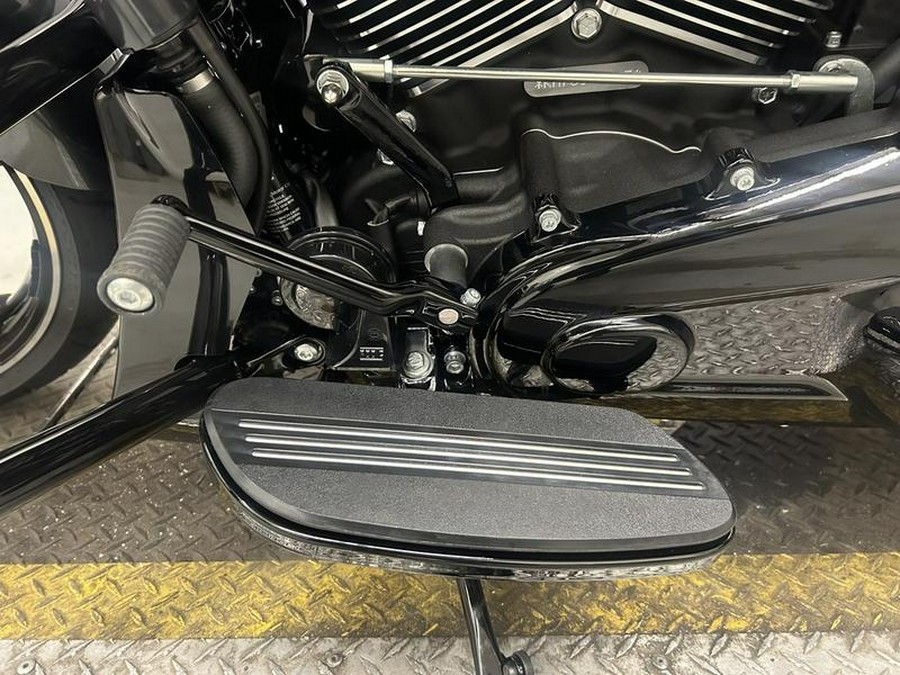 2025 Harley-Davidson® FLTRX - Road Glide®