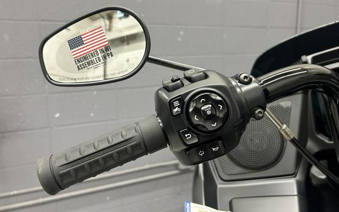 2025 Harley-Davidson® FLTRX - Road Glide®