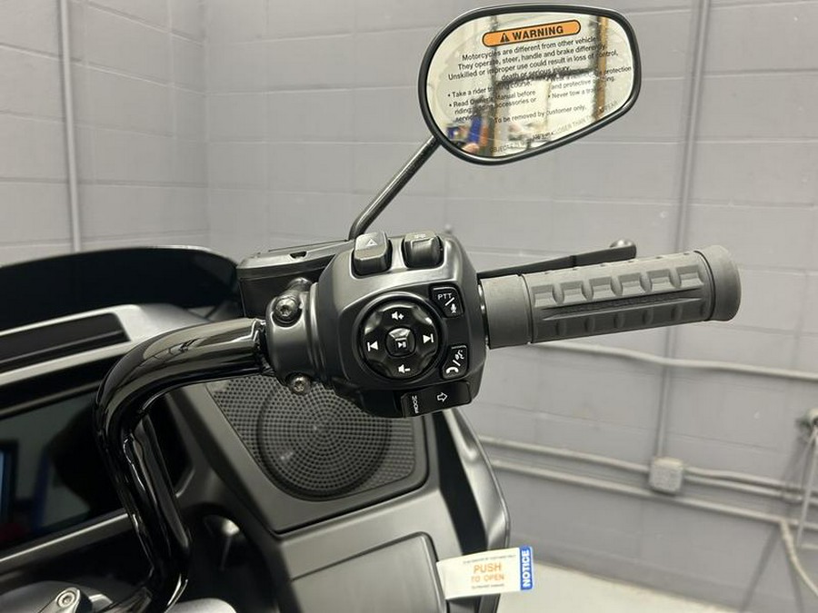 2025 Harley-Davidson® FLTRX - Road Glide®