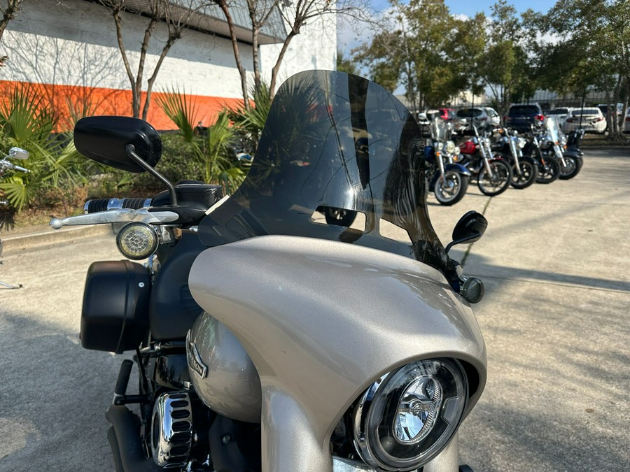 2018 Harley-Davidson Sport Glide®