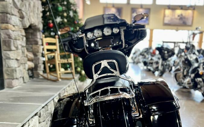 2014 FLHXS - Street Glide Special