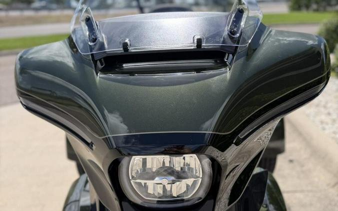 2026 Harley-Davidson Street Glide 3 Limited Olive Steel Metallic / Vivid Black Black Trim