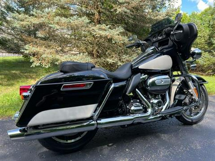 2022 Harley-Davidson Electra Glide® Standard