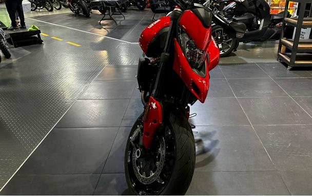 2023 Ducati Hypermotard 950