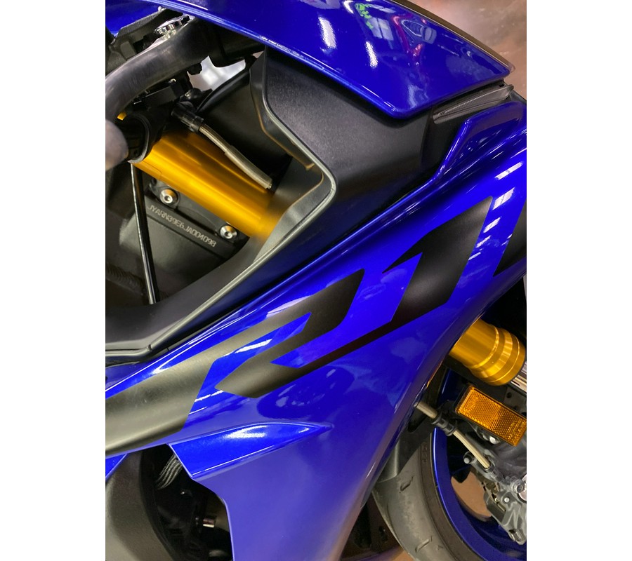 2018 Yamaha R1