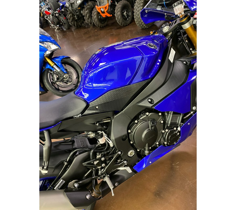 2018 Yamaha R1