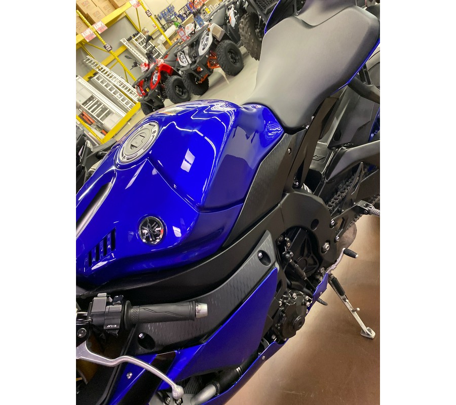 2018 Yamaha R1