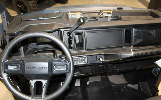 2026 Can-Am® SSV DEF XT 65 HD11 BE 26