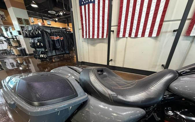 2018 Harley-Davidson Road Glide® CVO™ Road Glide®